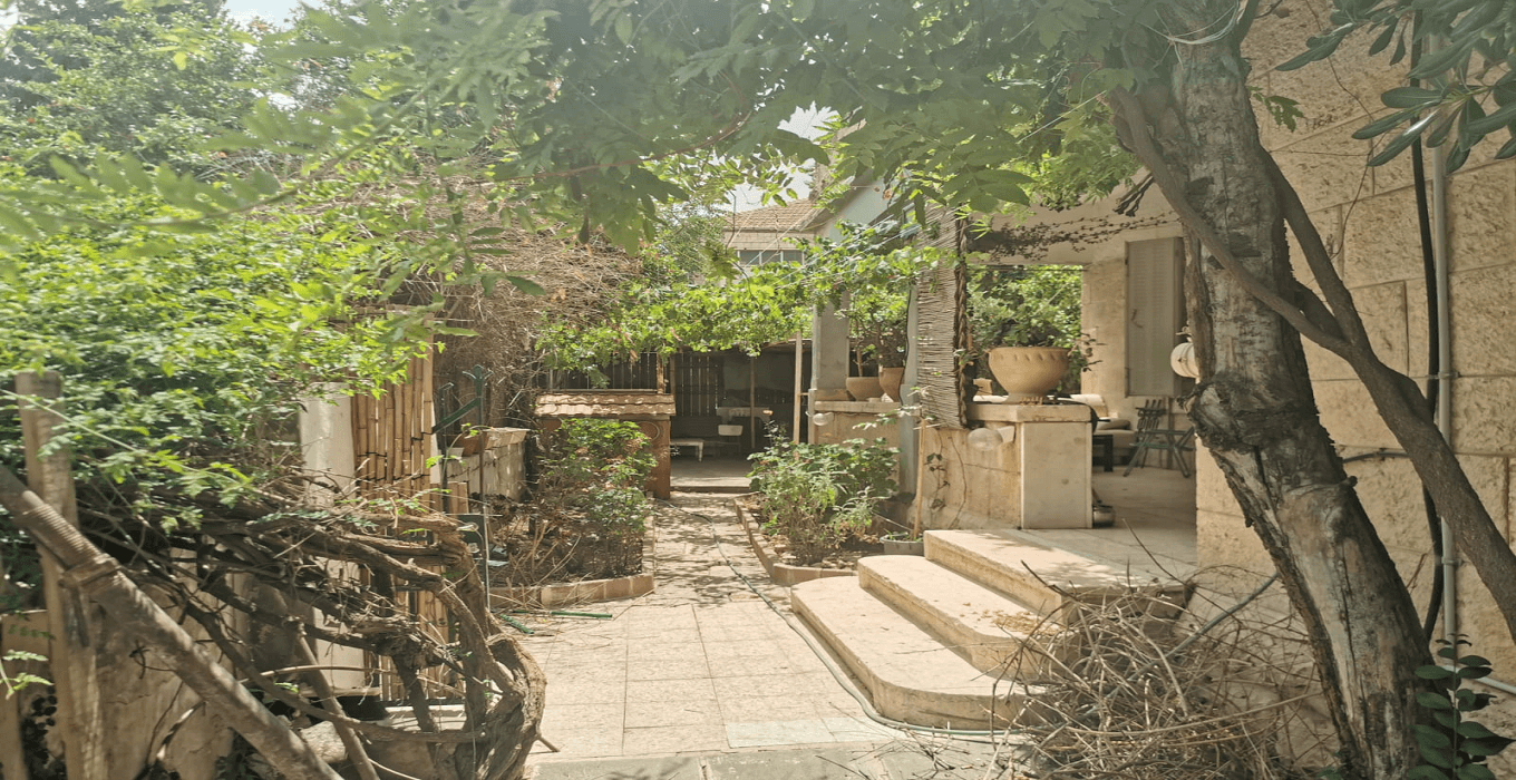 Private house for sale Baka Jerusalem Real Estate T&T