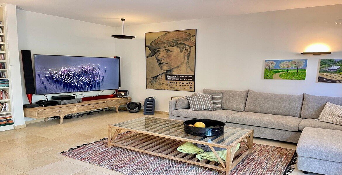 Unique cottage for sale German Colony Jerusalem Real Estate T&T