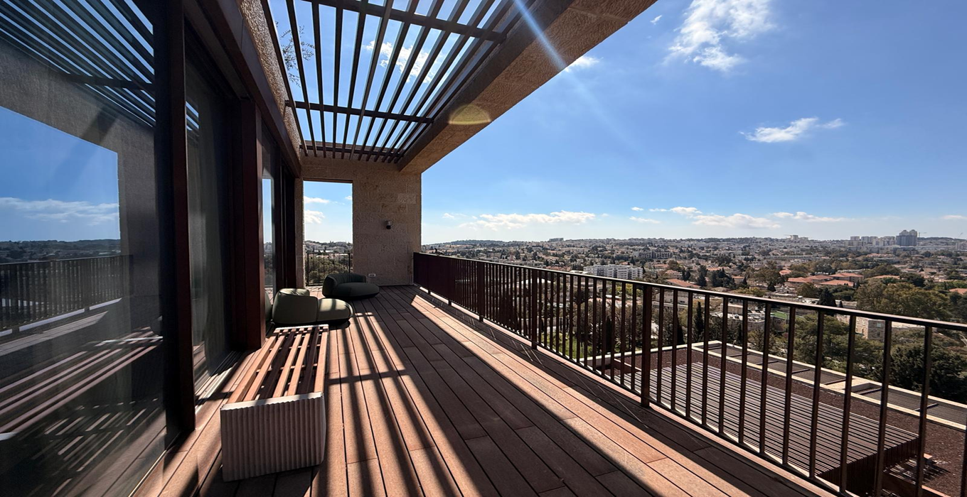 Trophy Penthouse With A Private Pool & Hotel Facilities For Rent ...