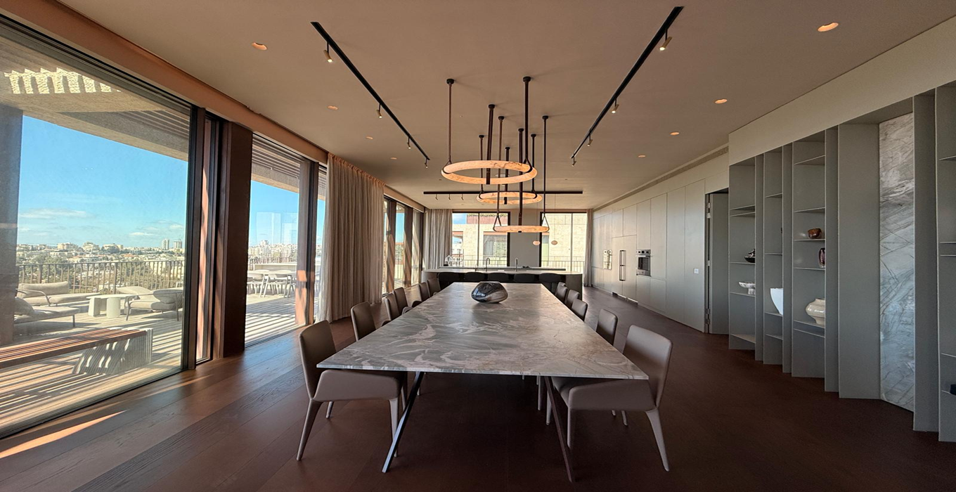 Trophy Penthouse With A Private Pool & Hotel Facilities For Rent ...