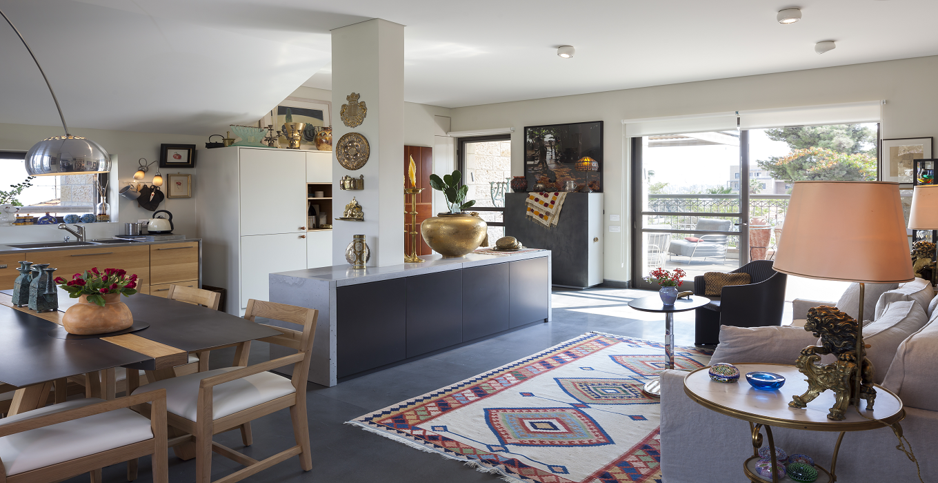 Love at first sight mini penthouse Talbieh Jerusalem Real Estate T&T